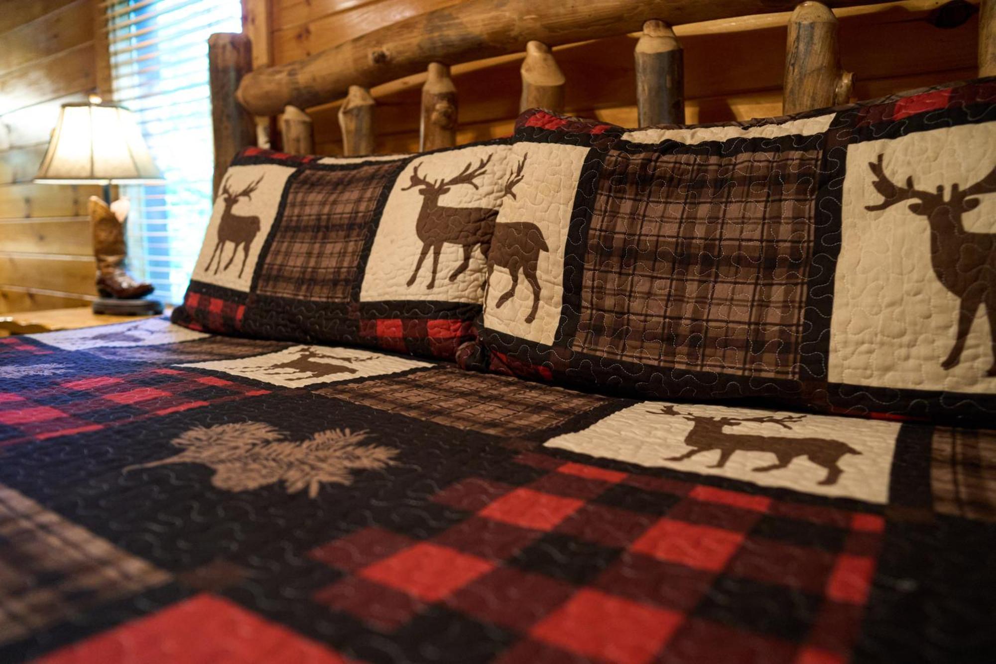 Firefly Lodge Holiday Home Гатлинбург Экстерьер фото