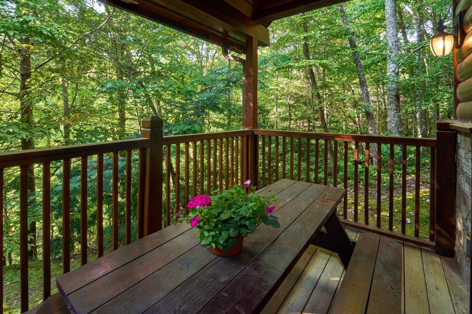 Firefly Lodge Holiday Home Гатлинбург Экстерьер фото